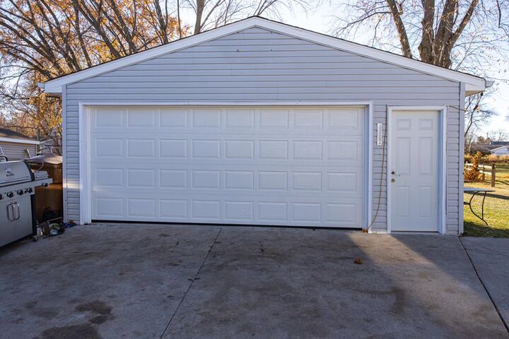 Property Photo: 871 Plank Road WI 54952