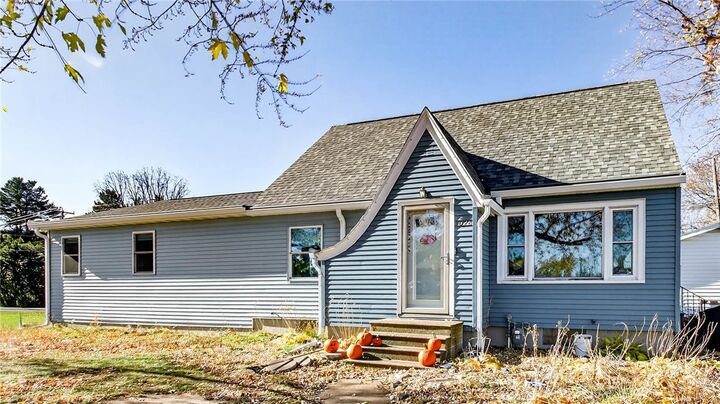 1028 Woodward Avenue  Chippewa Falls WI 54729 photo