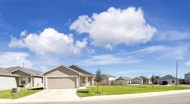 Property Photo:  5482 Daphne  TX 78253 