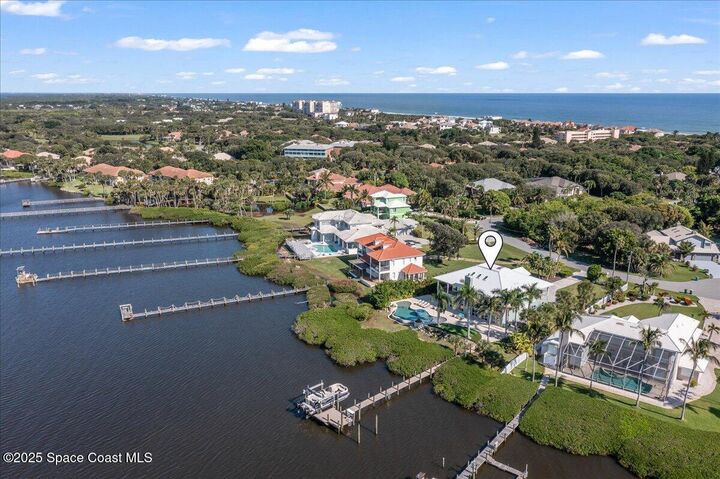 Property Photo:  182 Bayshore Drive  FL 32951 