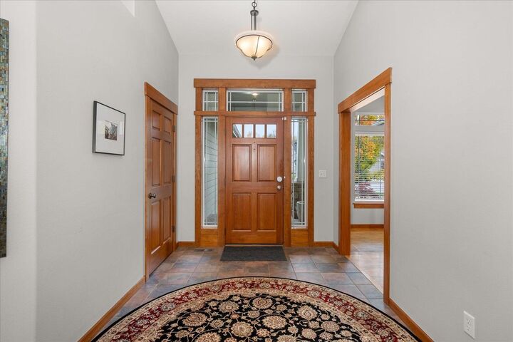 Property Photo:  1412 N River Ridge Blvd  WA 99224 