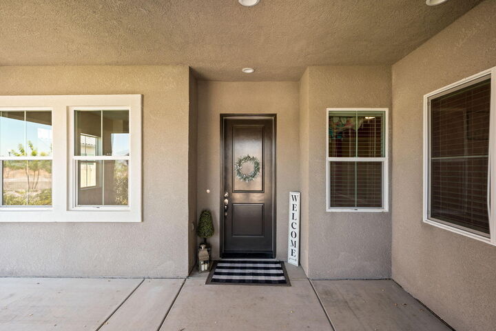 Property Photo:  2070 Solig Avenue  CA 93631 