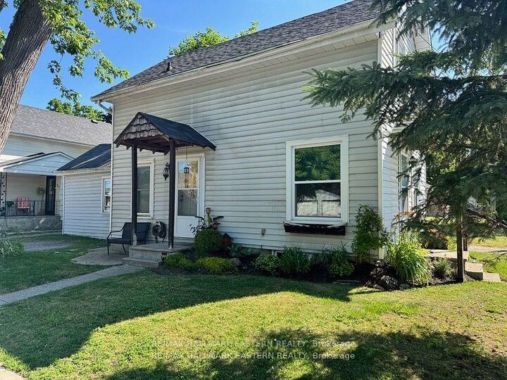 Property Photo: 822 St. Mary's Street ON K9J 4H3