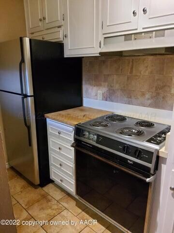 Property Photo: 2400 S Polk Street TX 79109-2800