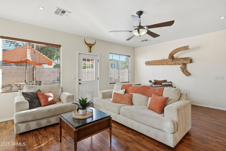 Property Photo: 3533 W Kathleen Road AZ 85053