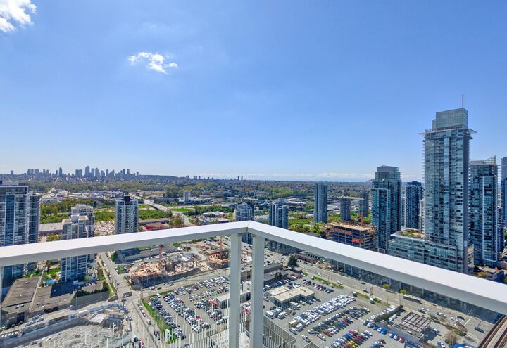 Property Photo: 4650 Brentwood Boulevard 3205 BC V5C 0M3