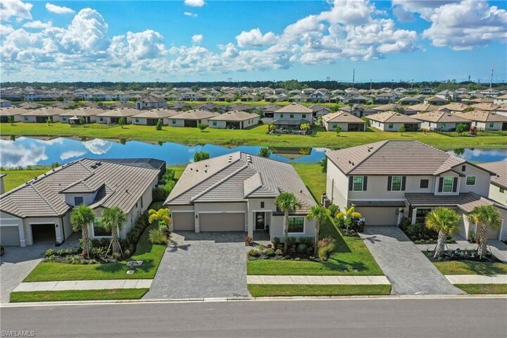 Property Photo:  11227 Canopy Loop  FL 33913 