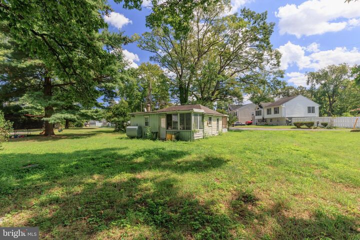 Property Photo: 7326 Green Acres Drive MD 21060