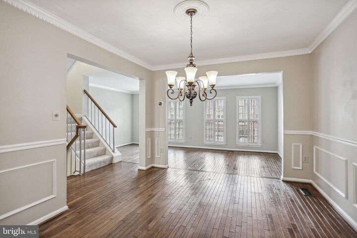 Property Photo: 5134 Heritage Lane VA 22311