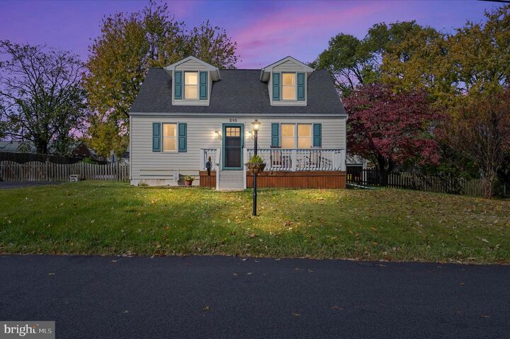 210 Arundel Road  Pasadena MD 21122 photo