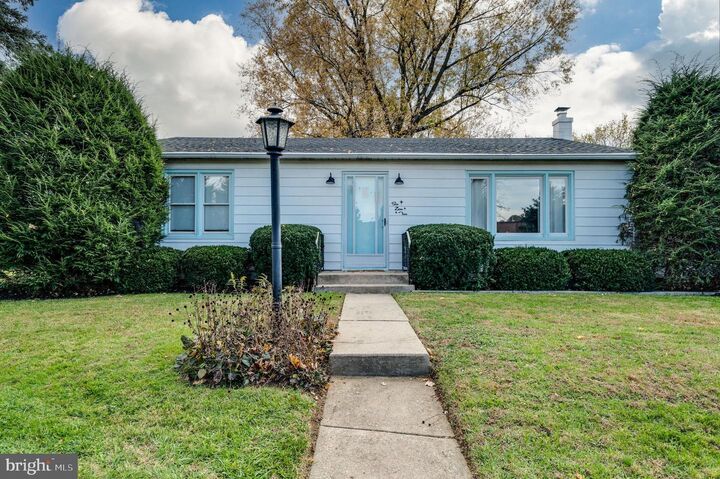 Property Photo:  602 Harding Avenue  PA 19607 