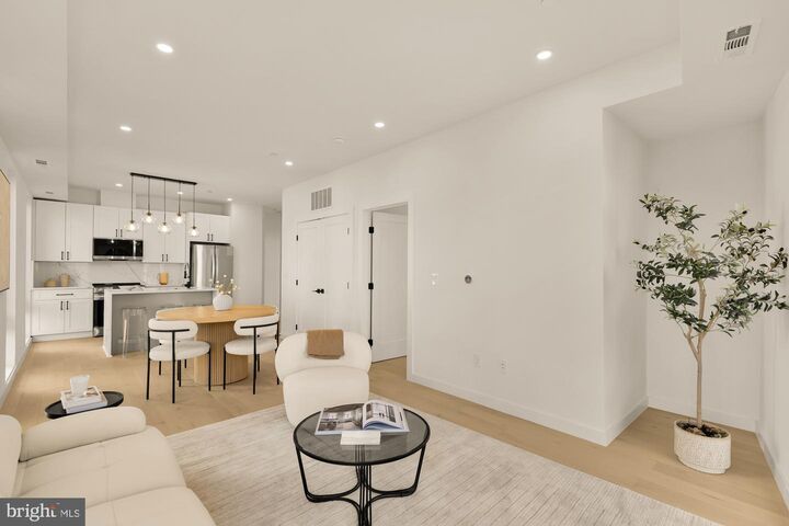 Property Photo: 30 Kennedy Street NW 6 DC 20011