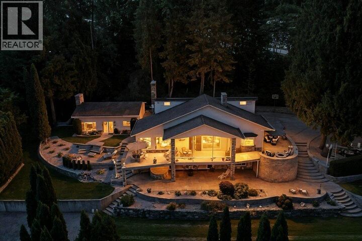 Photo de la propriété: 4842 Sunnybrae Canoe Point Road BC V0E 2X1