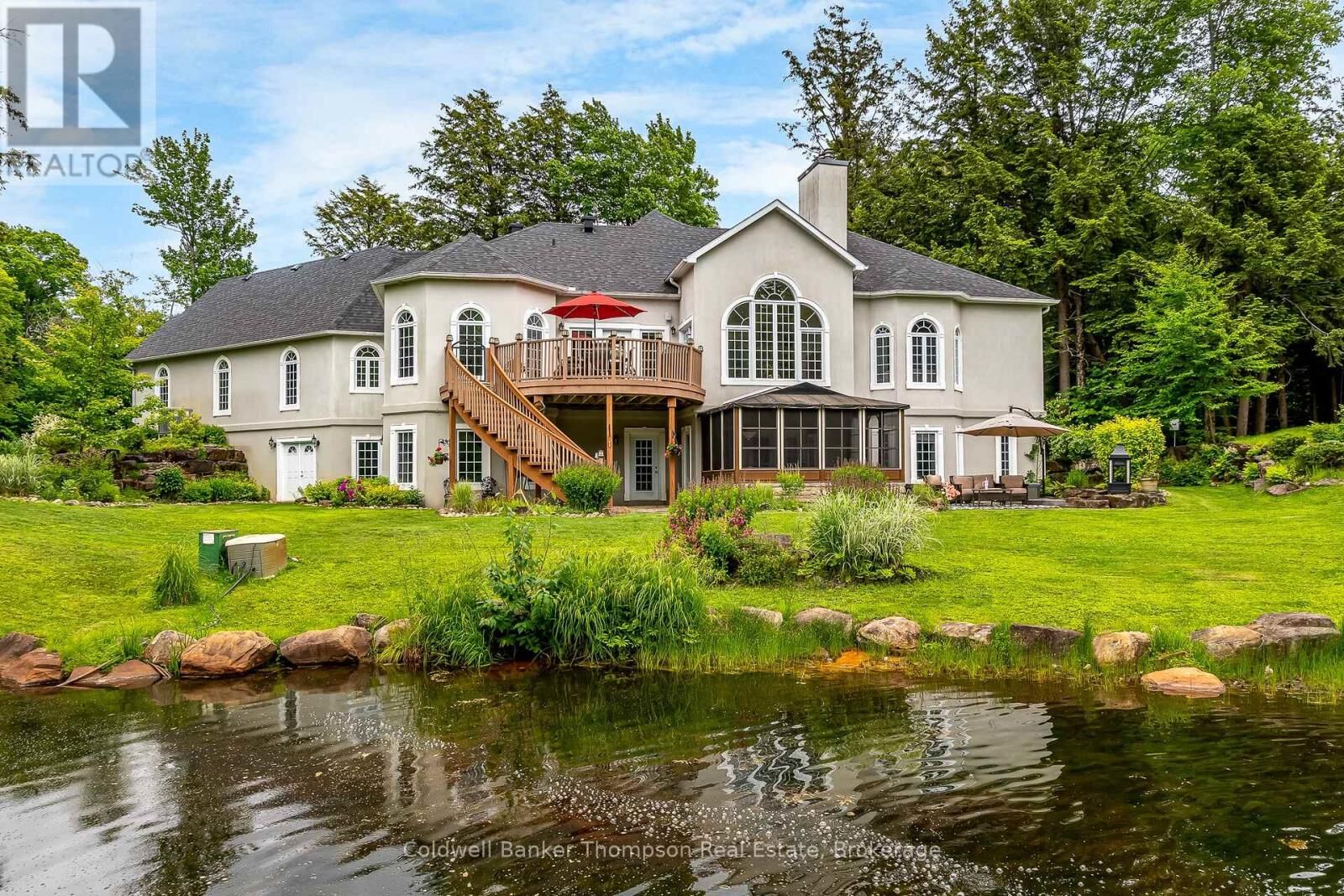 Photo de la propriété: 87 Deerfoot Trail ON P1H 0A7