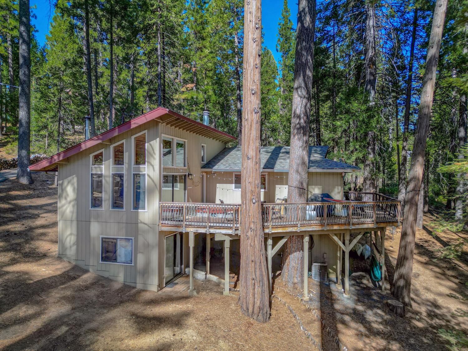 Property Photo:  1800 Medina Drive  CA 95223 