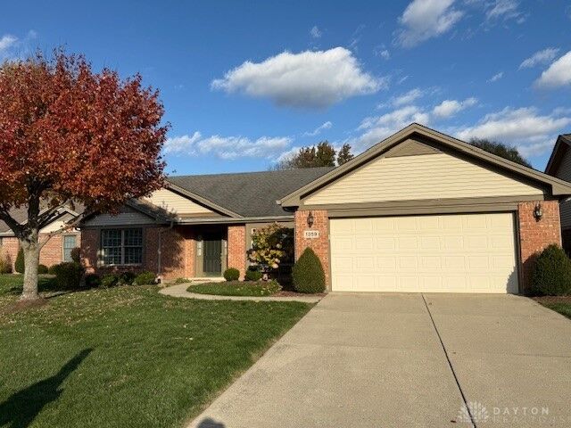 Property Photo:  1359 Eagles Way  OH 45385 