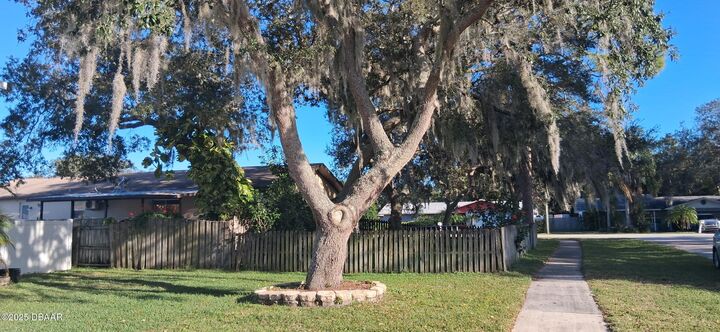 Property Photo:  653 Sweetwood Drive  FL 32127 