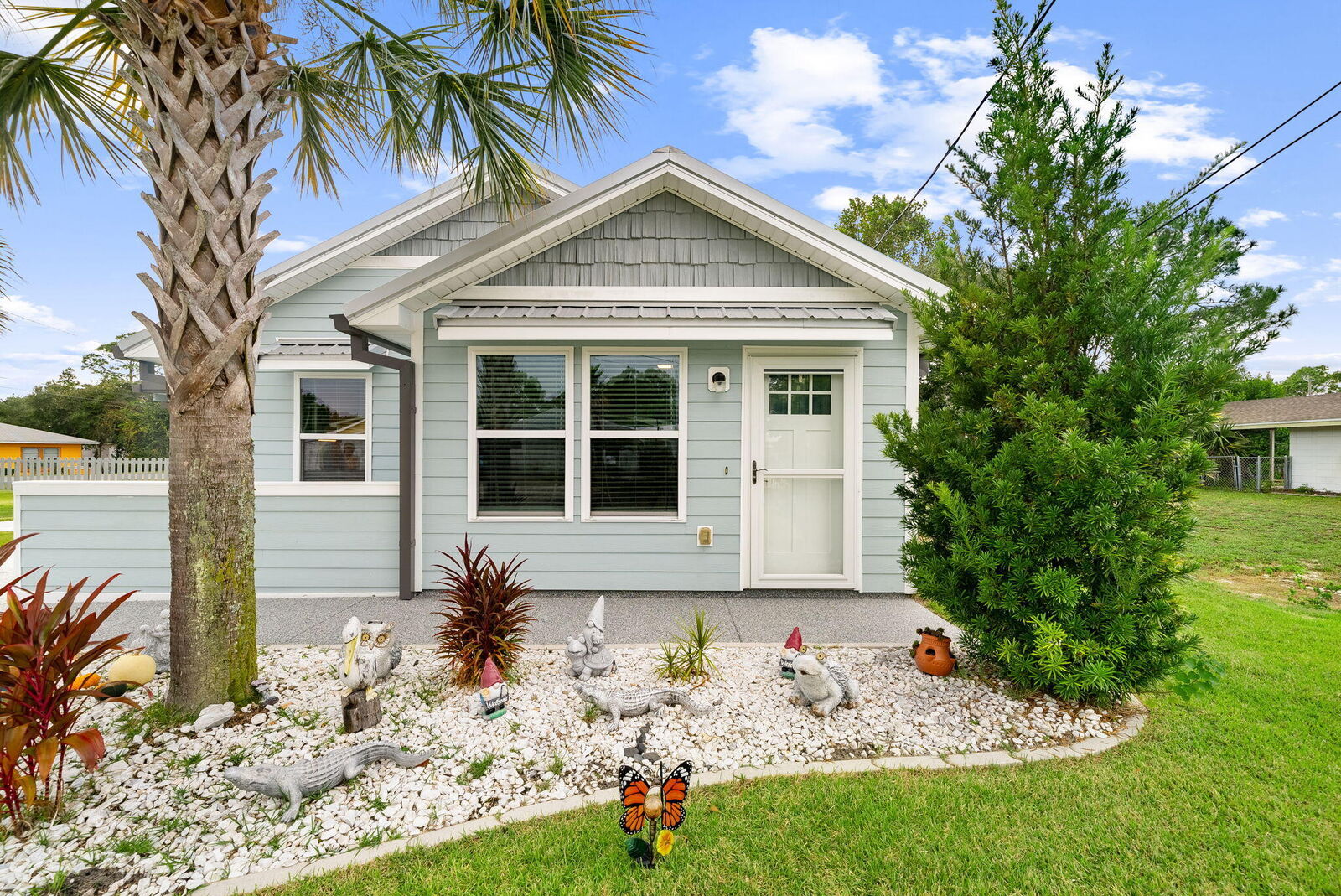Property Photo:  217 Magnolia Drive  FL 32413 