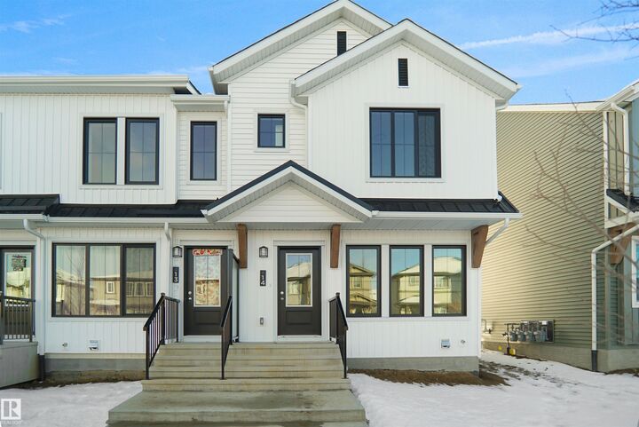 11 Elizabeth Gardens  Spruce Grove AB T7X 3C7 photo