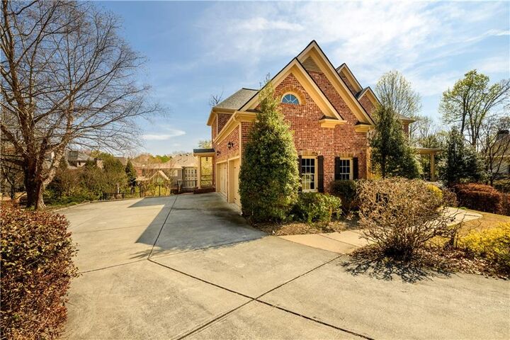 Property Photo: 2770 Shumard Oak Drive GA 30517