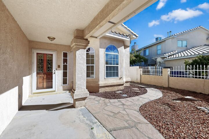 Property Photo:  7708 Ridgeview Drive NW  NM 87120 