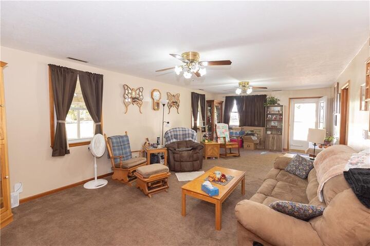 Property Photo:  729 W 3rd Street  KS 67335 