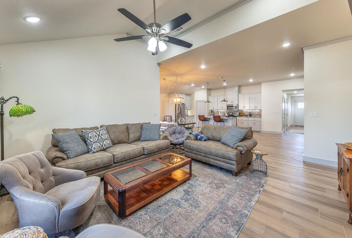 Property Photo:  5804 Valencia Avenue  TX 79407 