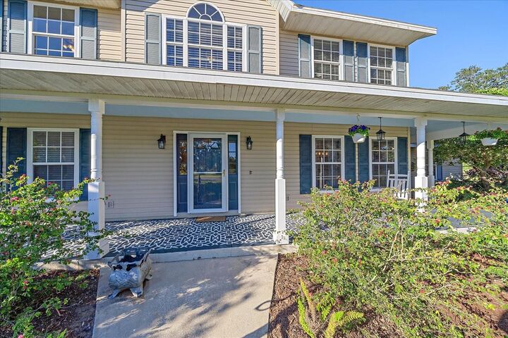 Property Photo: 13503 5th Avenue NE FL 34212