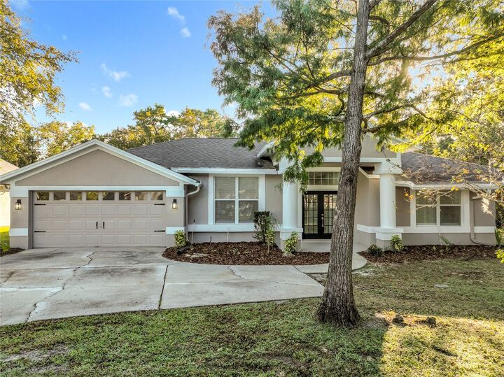 Property Photo: 1002 Beckstrom Drive FL 32765
