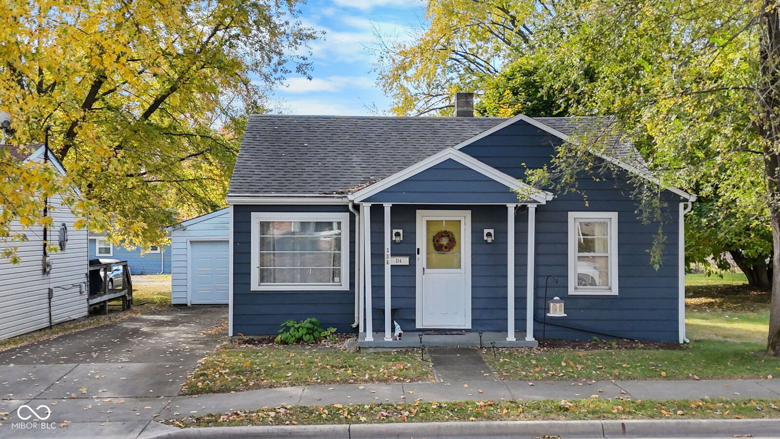 Property Photo: 314 E Michigan Street IN 46040