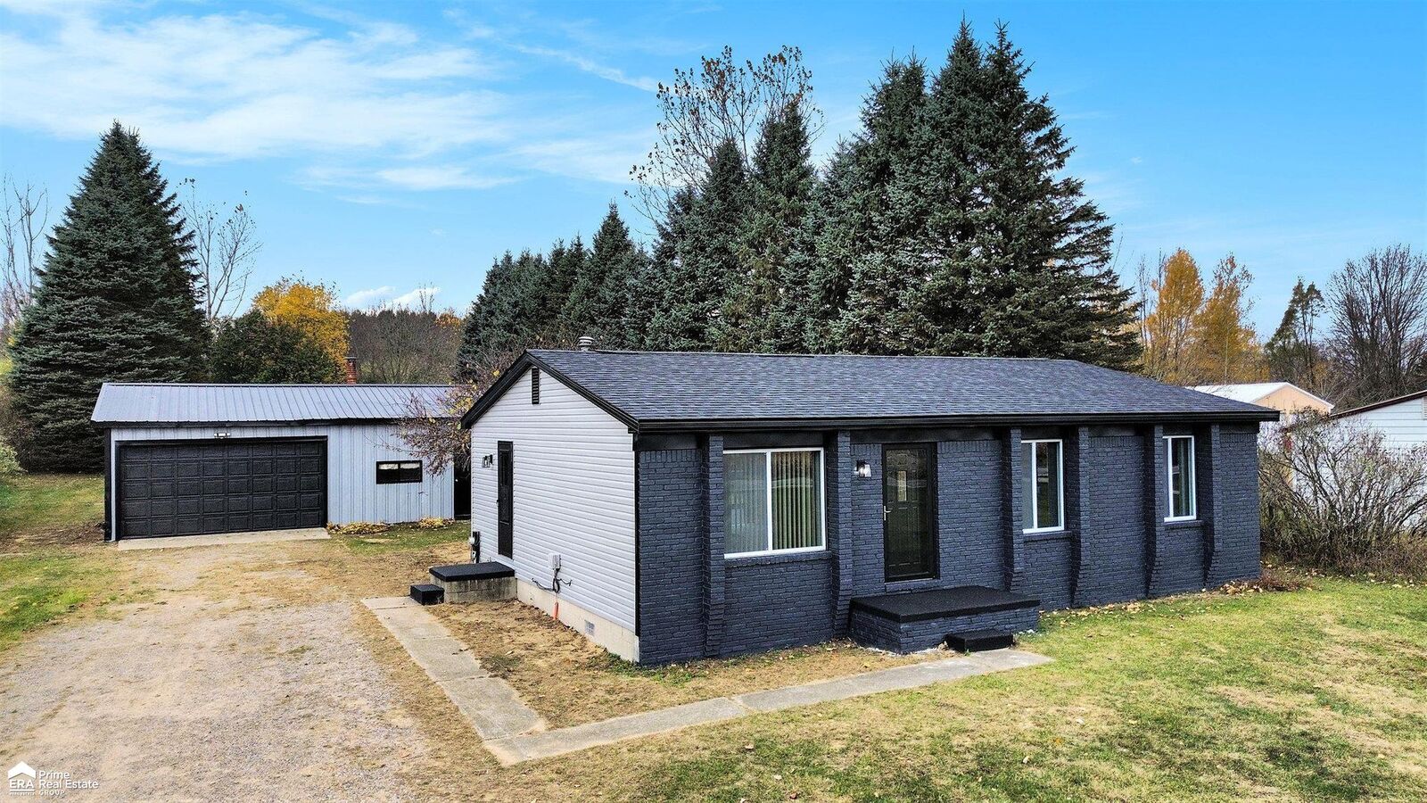 Property Photo: 6553 N Lake Road MI 48464-9703