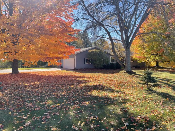 Property Photo: 7360 W Orchard Circle MI 49412