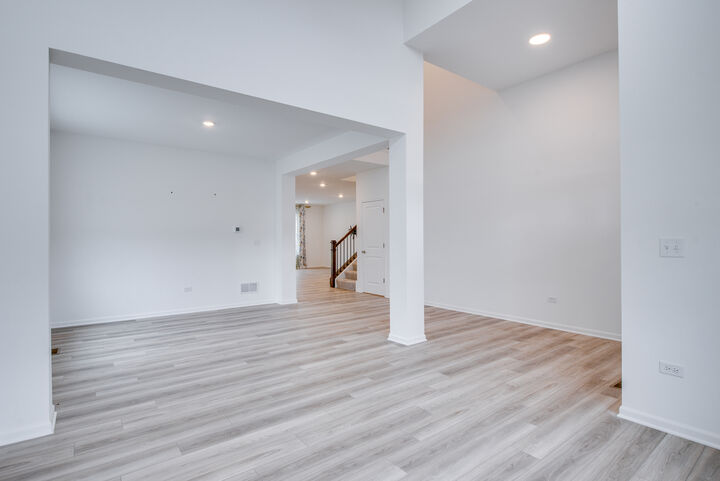 Property Photo: 205 Tinana Street IL 60543