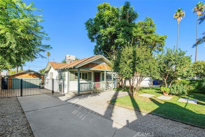 Property Photo: 1981 Marlborough Avenue CA 92507