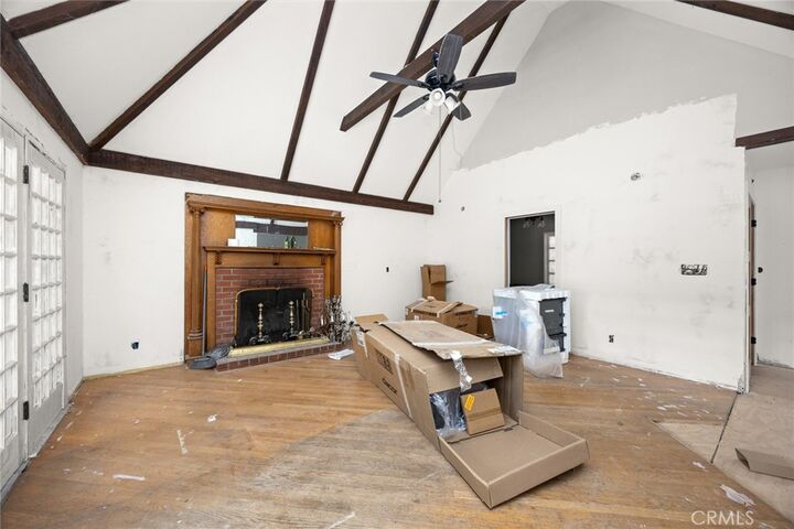 Property Photo:  60 W Orange Grove  CA 91006 