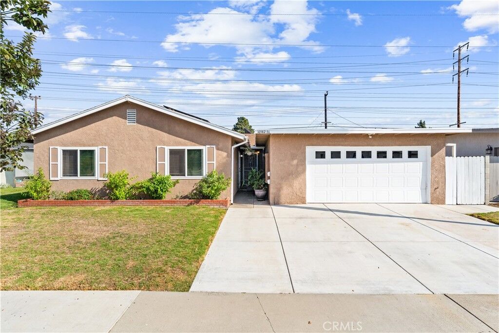 Property Photo: 16582 Lucia Lane CA 92647