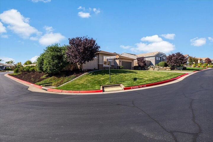 Property Photo: 1864 Brandywood Way CA 95762