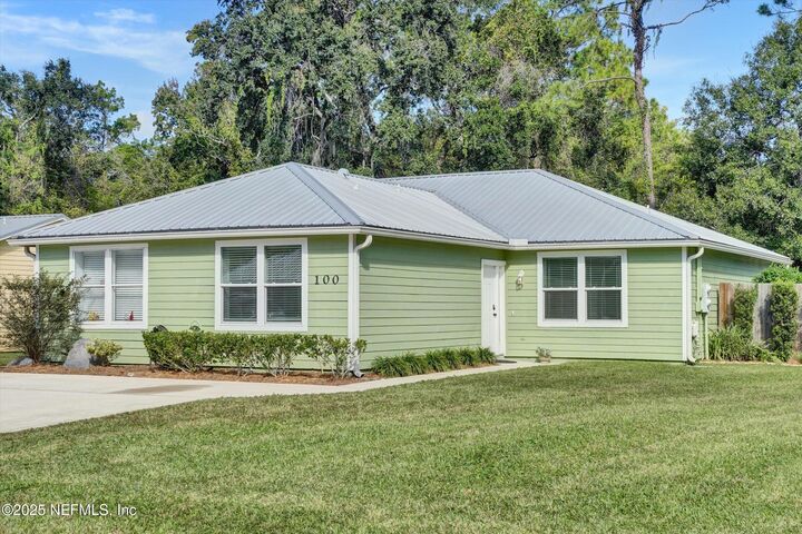 Property Photo: 100 Plantation Point Drive FL 32084