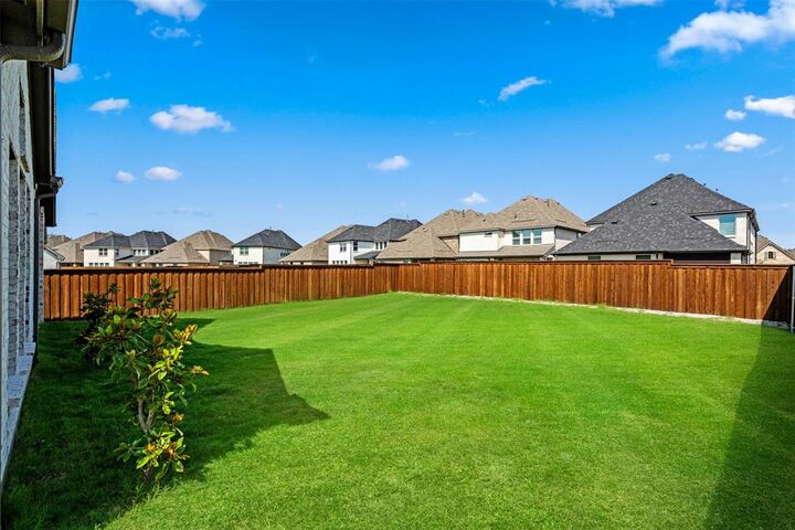 Property Photo: 8409 Richmond TX 75056