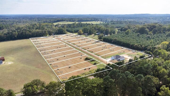 869 Private Road 3168  Gilmer TX 75645 photo