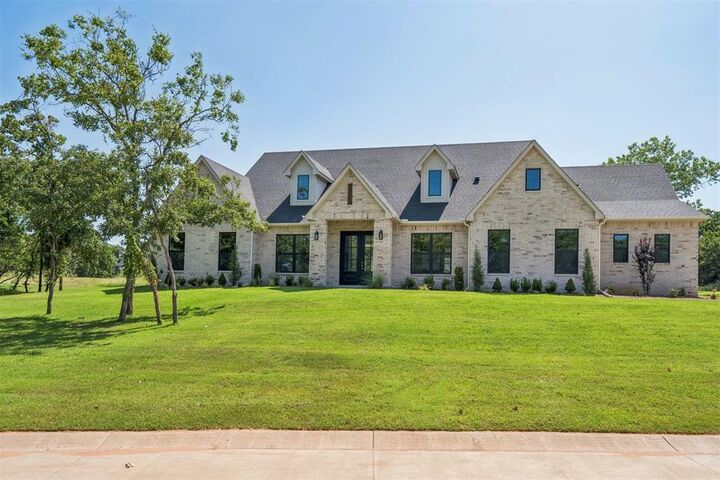 Property Photo:  12824 Hidden Trail  OK 73007 