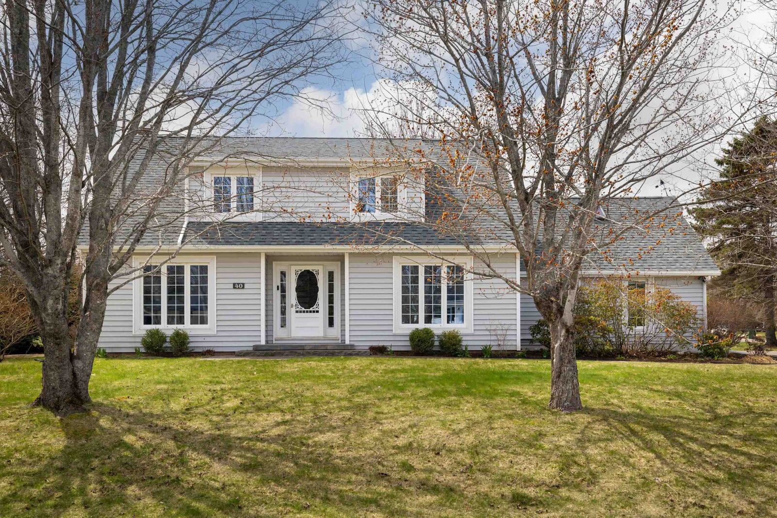 Photo de la propriété:  40 Bardin Crescent  PE C1E 1N2 