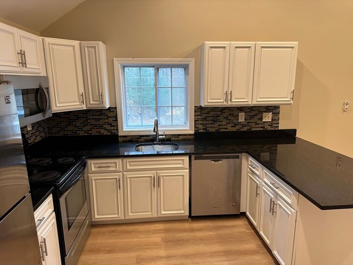 Property Photo:  359 Mansfield St 1  MA 02067 