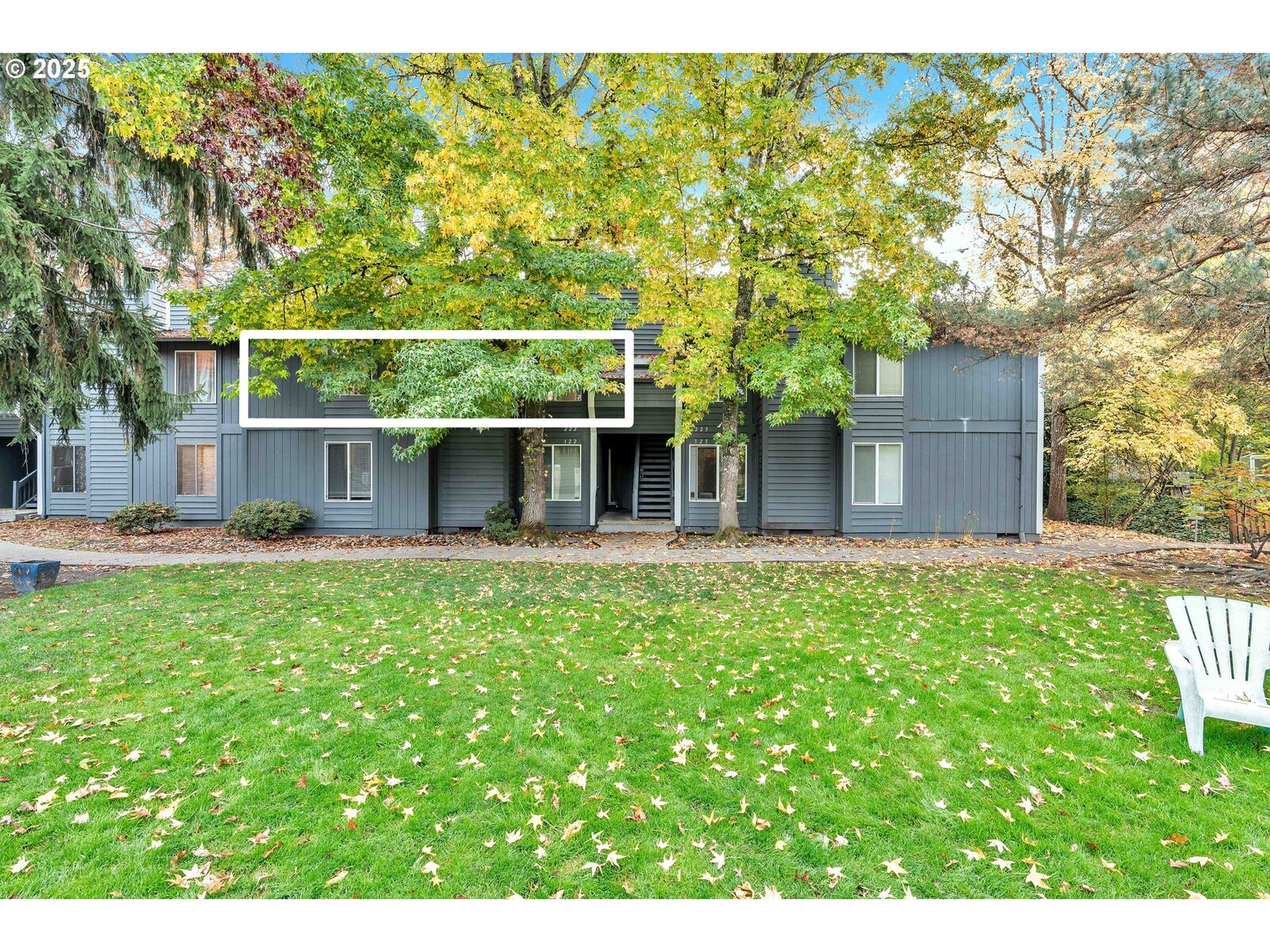 Property Photo:  650 SW Meadow Dr 222  OR 97006 