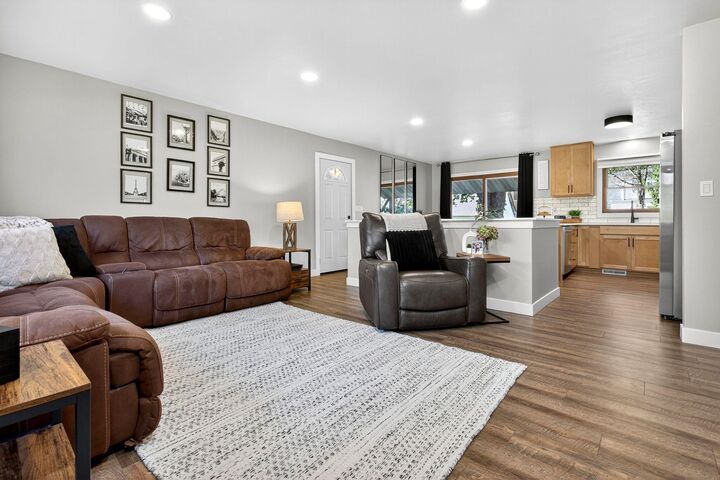 Property Photo:  387 Lopas Street  WI 54952 