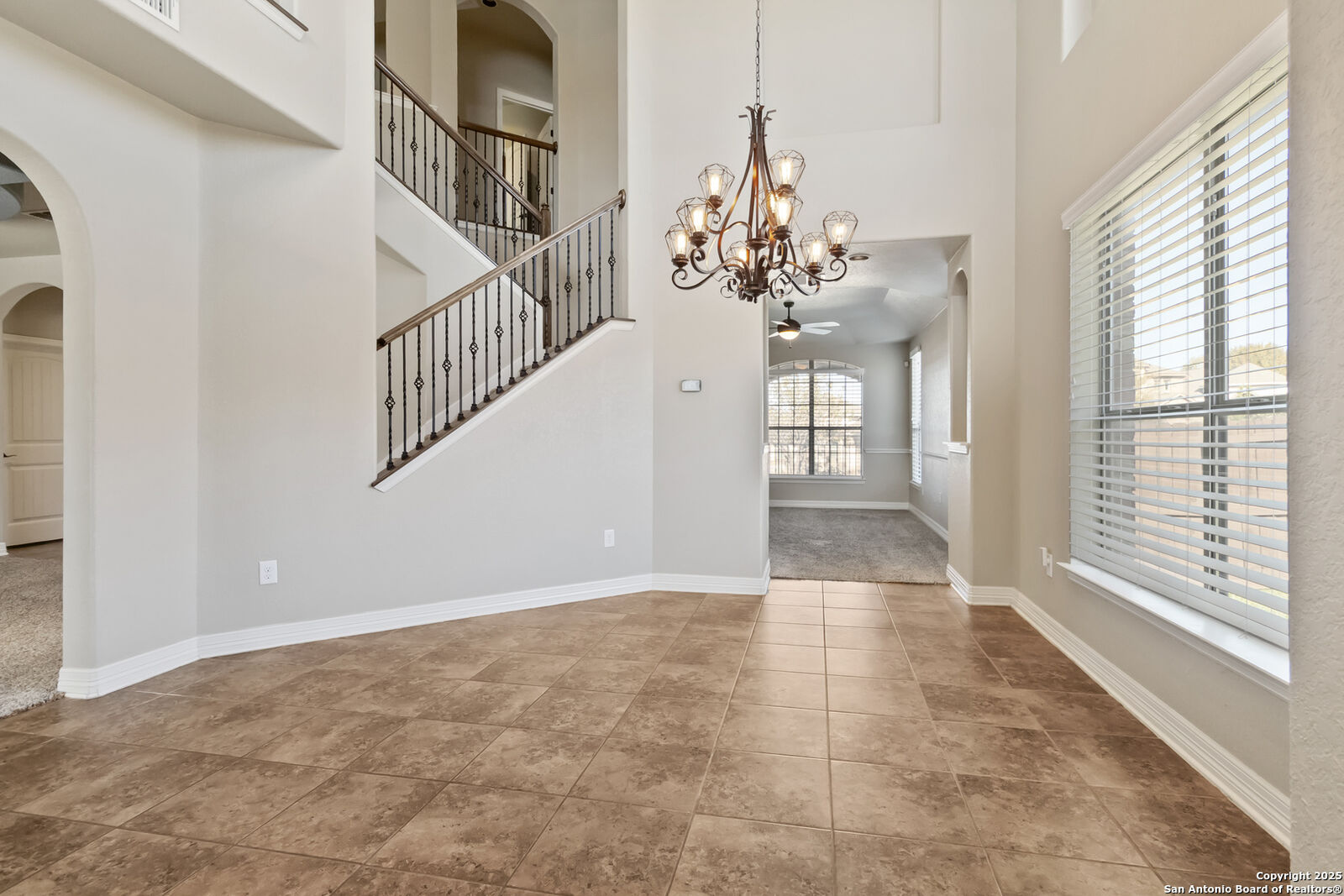 Property Photo:  13710 Trailside Ln  TX 78233 