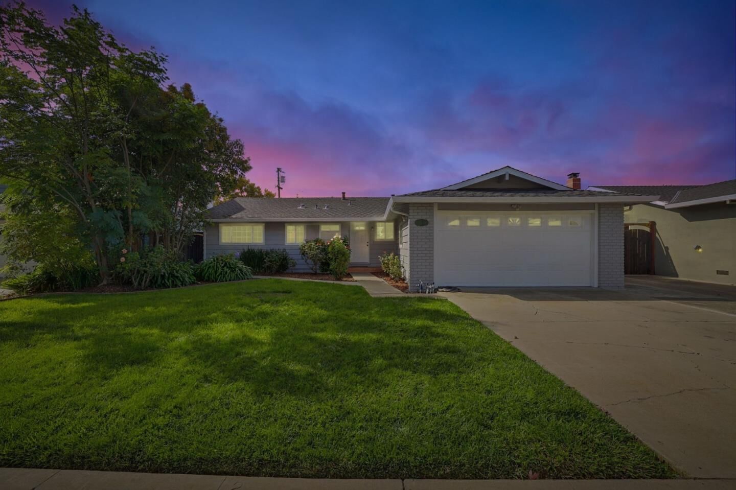 Property Photo:  5571 Sunny Oaks Drive  CA 95123 