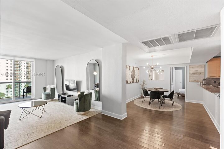 Property Photo: 19370 Collins Ave 816 FL 33160