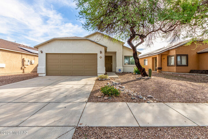 Property Photo: 3822 E Kinishba Drive AZ 85706