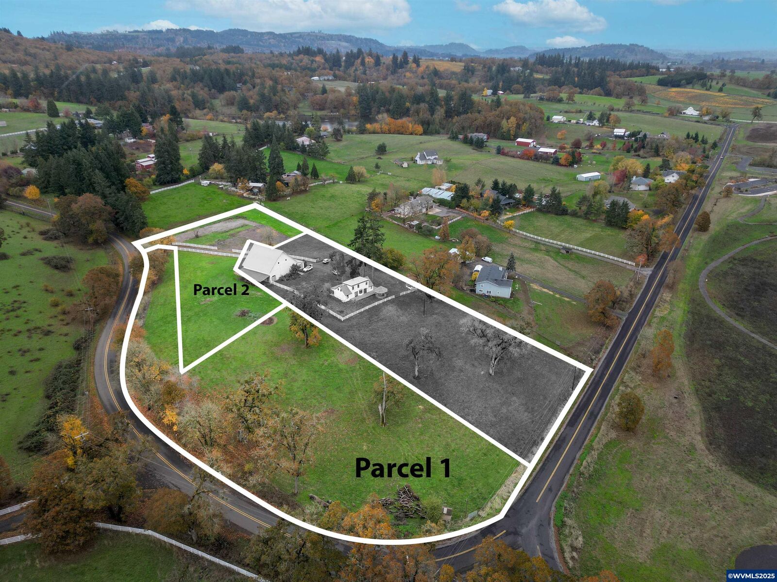 Property Photo: 365 Lookout Ln SE OR 97352